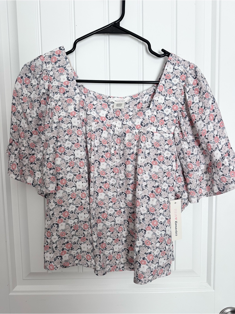 T.J.Maxx Floral Puff-Sleeve Top - Pink & Cream